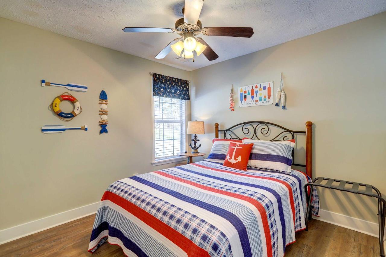 Waterfront Vacation Rental Home On Lake Sinclair! Sparta Εξωτερικό φωτογραφία
